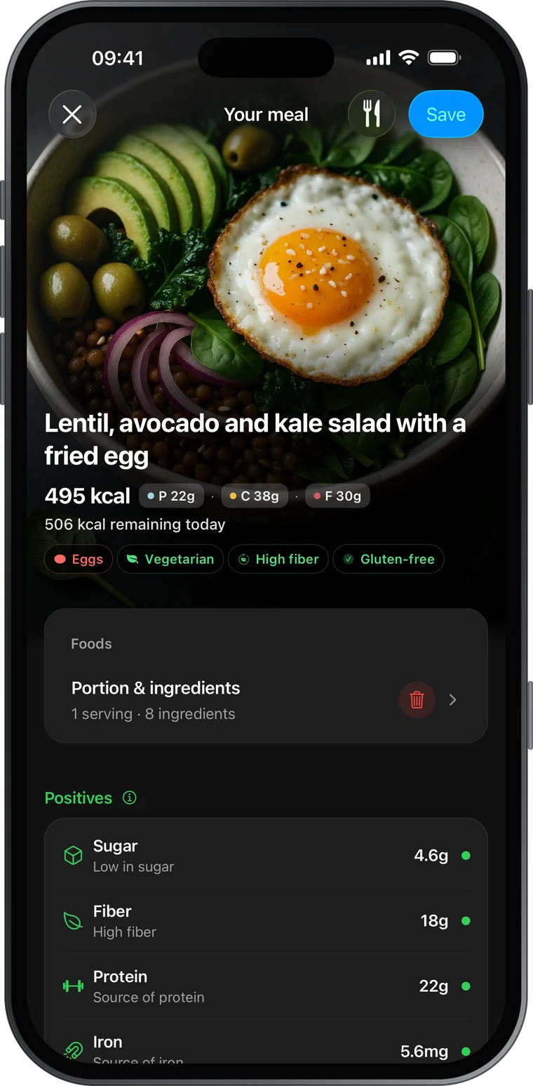 GymHub AI meal scan result for a lentil, avocado and kale salad with a fried egg: 495 kcal with protein, carbs and fat